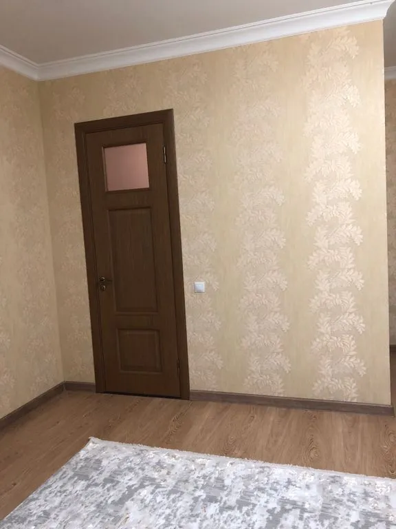 Номер Люкс на берегу реки Сулак с видом на горы Сулакского каньона — спальное место