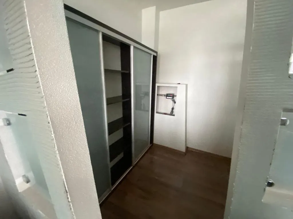 Квартира двухкомнатная в Фрунзенском, 72 м², Владивосток — фото 10