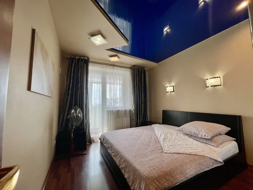 Квартира двухкомнатная в Фрунзенском, 72 м², Владивосток — фото 15