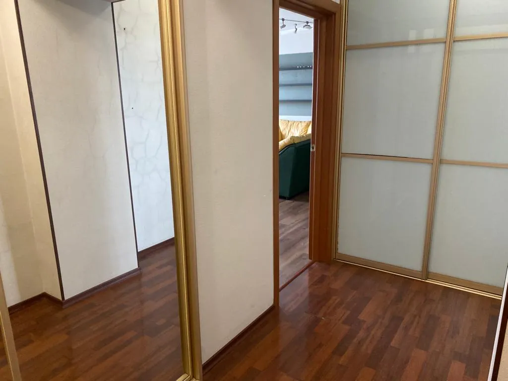 Квартира двухкомнатная в Фрунзенском, 72 м², Владивосток — фото 26