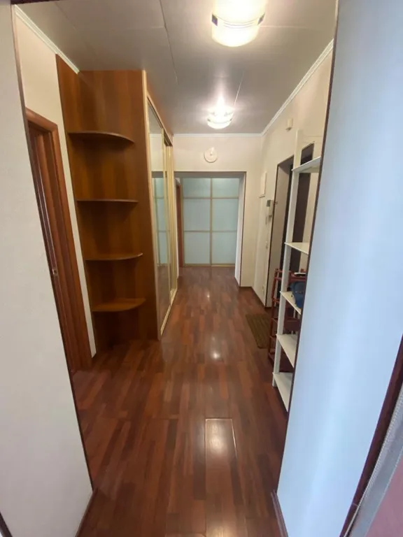 Квартира двухкомнатная в Фрунзенском, 72 м², Владивосток — фото 27