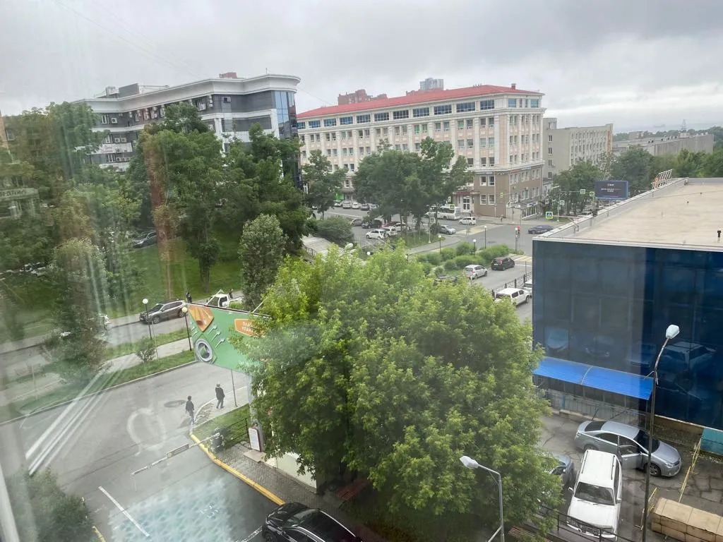 Квартира двухкомнатная в Фрунзенском, 72 м², Владивосток — фото 39