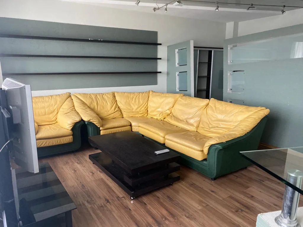 Квартира двухкомнатная в Фрунзенском, 72 м², Владивосток — фото 5