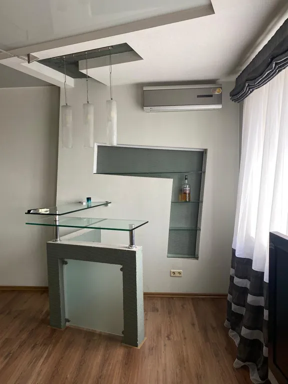 Квартира двухкомнатная в Фрунзенском, 72 м², Владивосток — фото 9