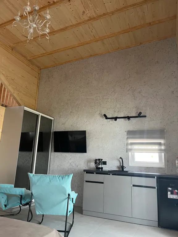 Дом в пригороде Евпатории с.Уютное