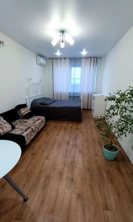 Квартира однокомнатная на улице Крупском, 49 м², Батайск — фото 2