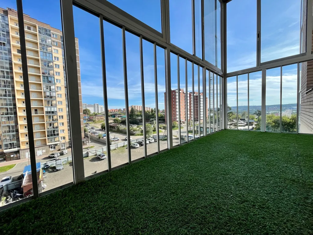 Современная студия в 130 квартале, центре города с джакузи