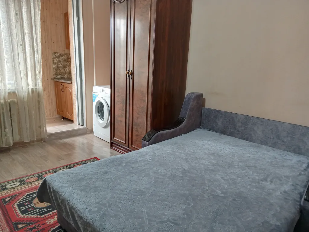 Квартира двухкомнатная в Ленинском, 45 м², Махачкала — спальня, фото 6