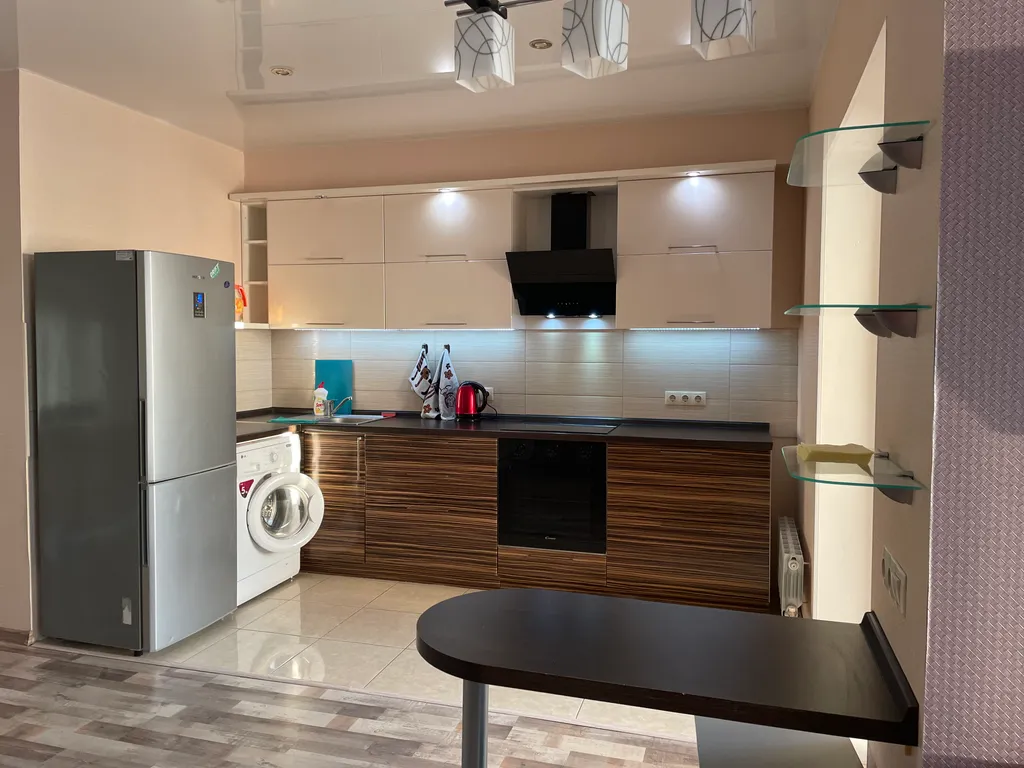 Студия однокомнатная на улице Мире, 38 м², Аксай — кухня, фото 3