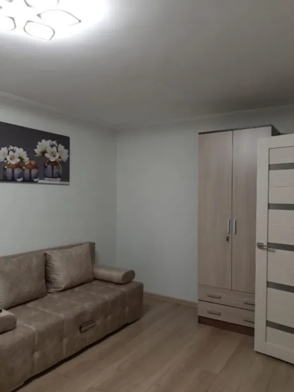 Квартира однокомнатная в Автозаводском, 36 м², Тольятти — фото 4