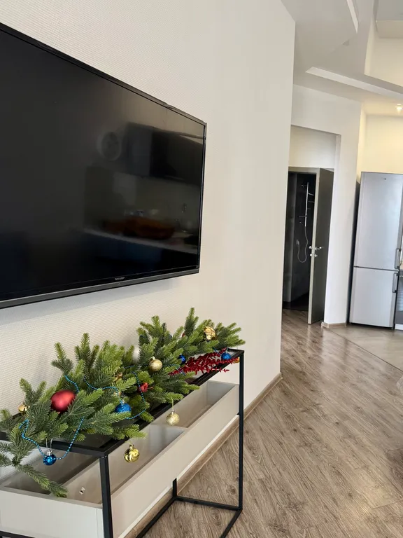 Квартира двухкомнатная в Фрунзенском, 65 м², Владивосток — фото 16