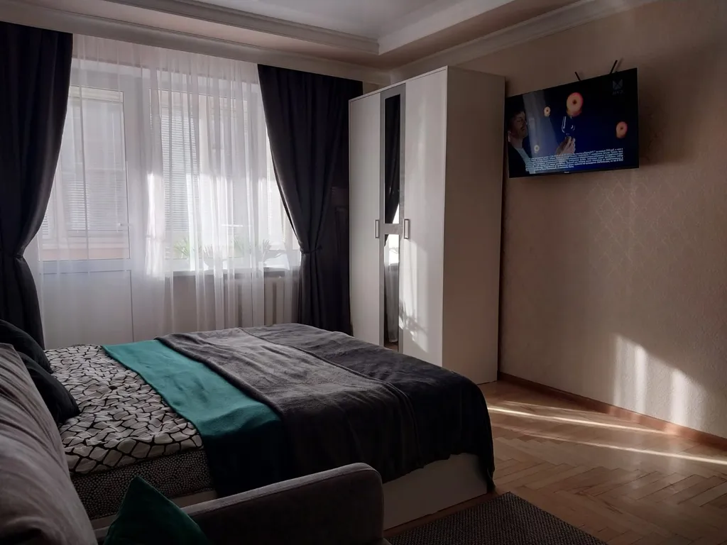 Квартира однокомнатная на улице Жмакина, 38 м², Кисловодск — фото 2