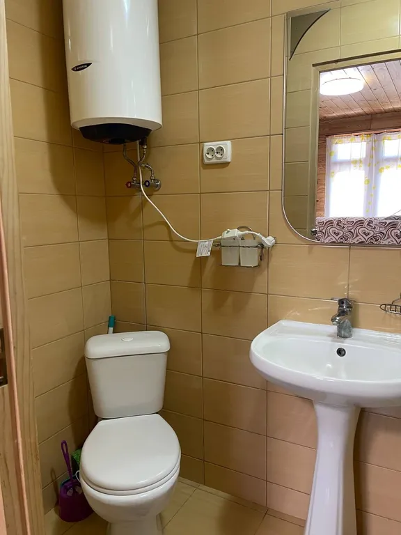 Дом 5-местный на улице Винодела Егорова, 50 м², Массандра — фото 12