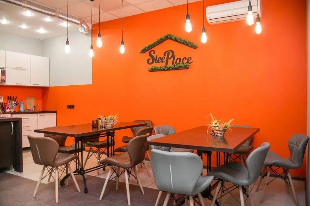 Многоместный женский номер кровать в 8-местном женском номере, общая ванная комната