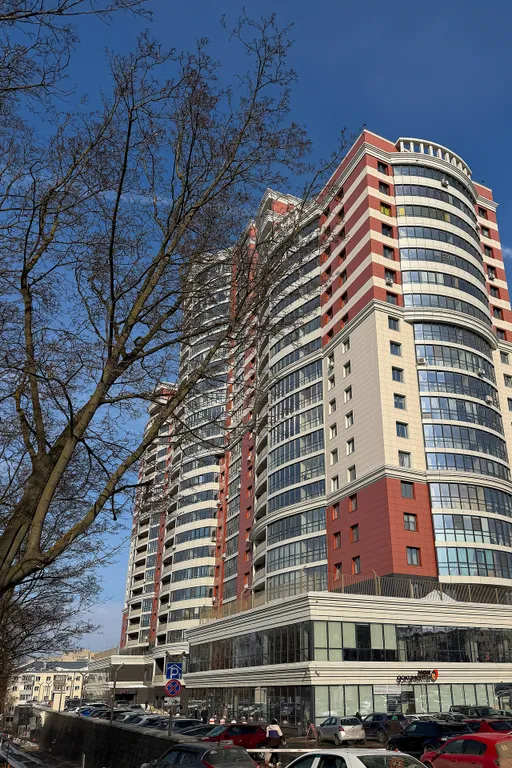 Квартира трёхкомнатная на проспекте Октябрьском, 63 м², Киров — фото 15