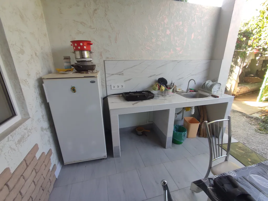 Дом 3-местный на улице Садовой, 15 м², Орджоникидзе — фото 3