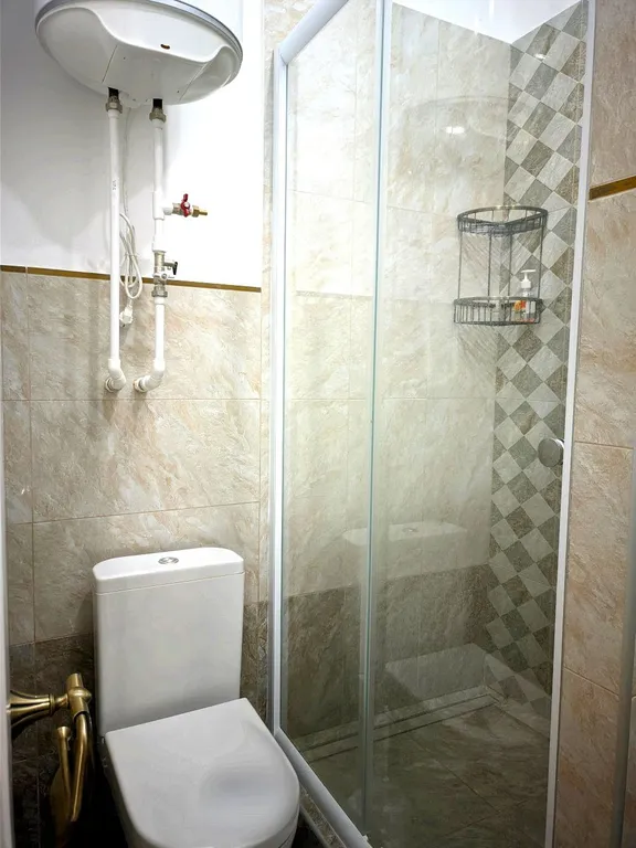 Дом 3-местный на улице Садовой, 15 м², Орджоникидзе — фото 8
