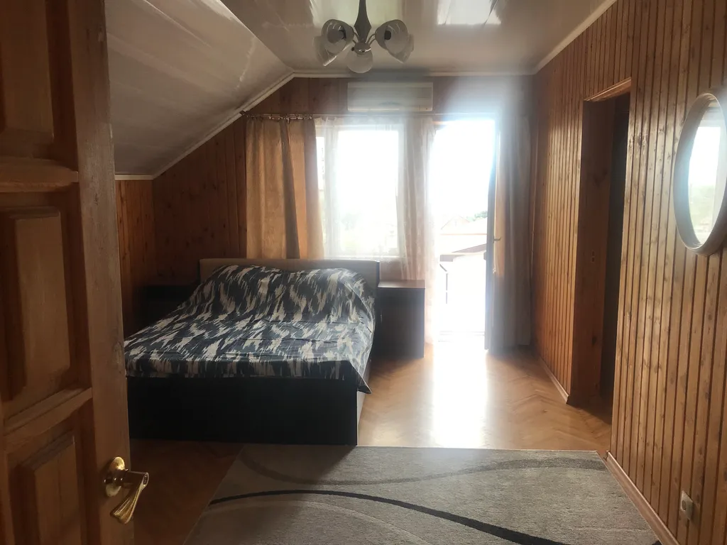 Дом 6-местный на улице Темрюкской, 100 м², Геленджик — фото 2