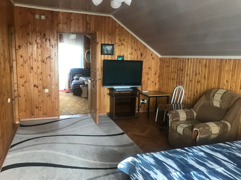 Дом 6-местный на улице Темрюкской, 100 м², Геленджик — фото 7