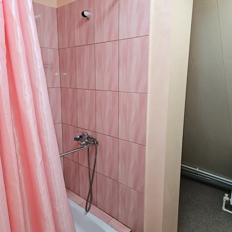 Квартира однокомнатная на улице Республиканской, 32 м², Дубовка — фото 8
