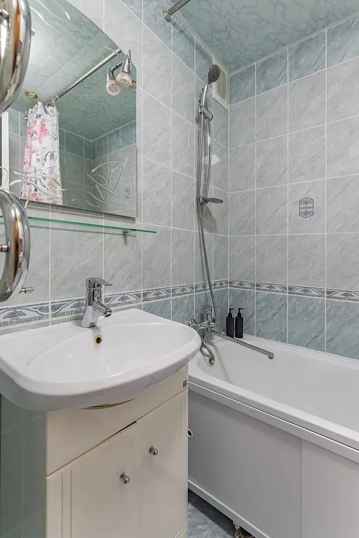 Квартира однокомнатная у Буревестника, в Мещерке, 35 м², Нижний Новгород — ванная комната, фото 2