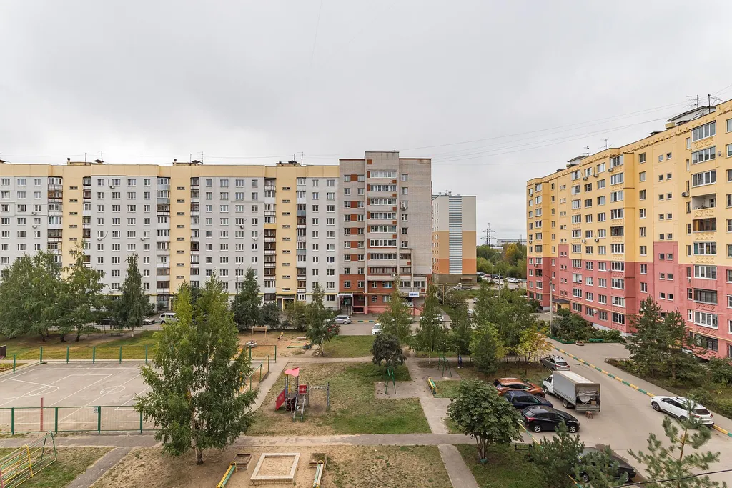 Квартира однокомнатная у Буревестника, в Мещерке, 35 м², Нижний Новгород — двор