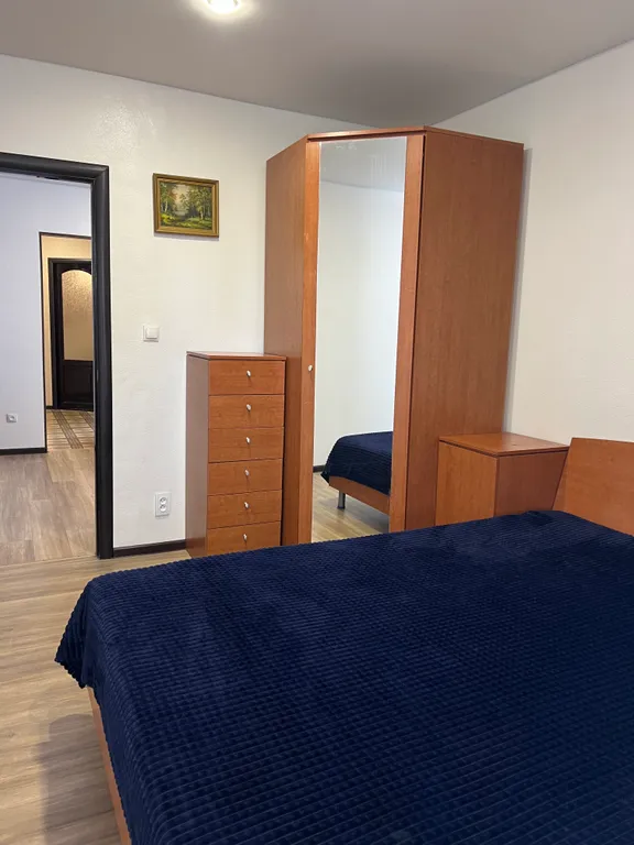 Квартира трёхкомнатная на улице Ворошилова, 62 м², Каменск-Шахтинский — фото 15