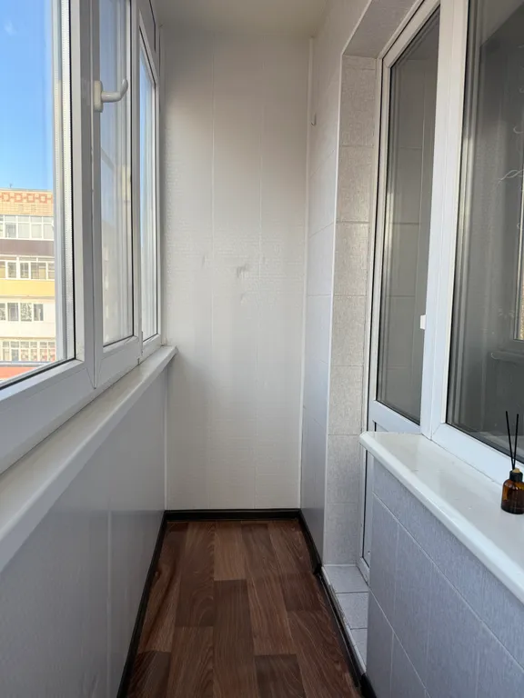 Квартира трёхкомнатная на улице Ворошилова, 62 м², Каменск-Шахтинский — фото 21