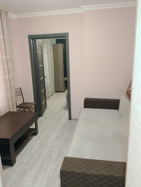 Дом 3-местный на улице Клары Цеткин, 40 м², Кисловодск — фото 3