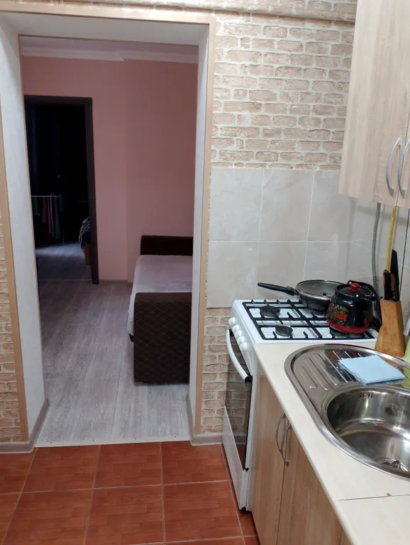 Дом 3-местный на улице Клары Цеткин, 40 м², Кисловодск — фото 4