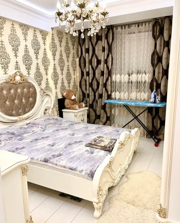Квартира двухкомнатная на улице Ленина, 70 м², Каспийск — фото 8