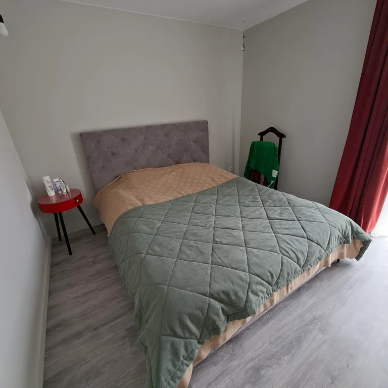 Квартира трёхкомнатная на улице Бровцева, 60 м², Зеленоградск — фото 7