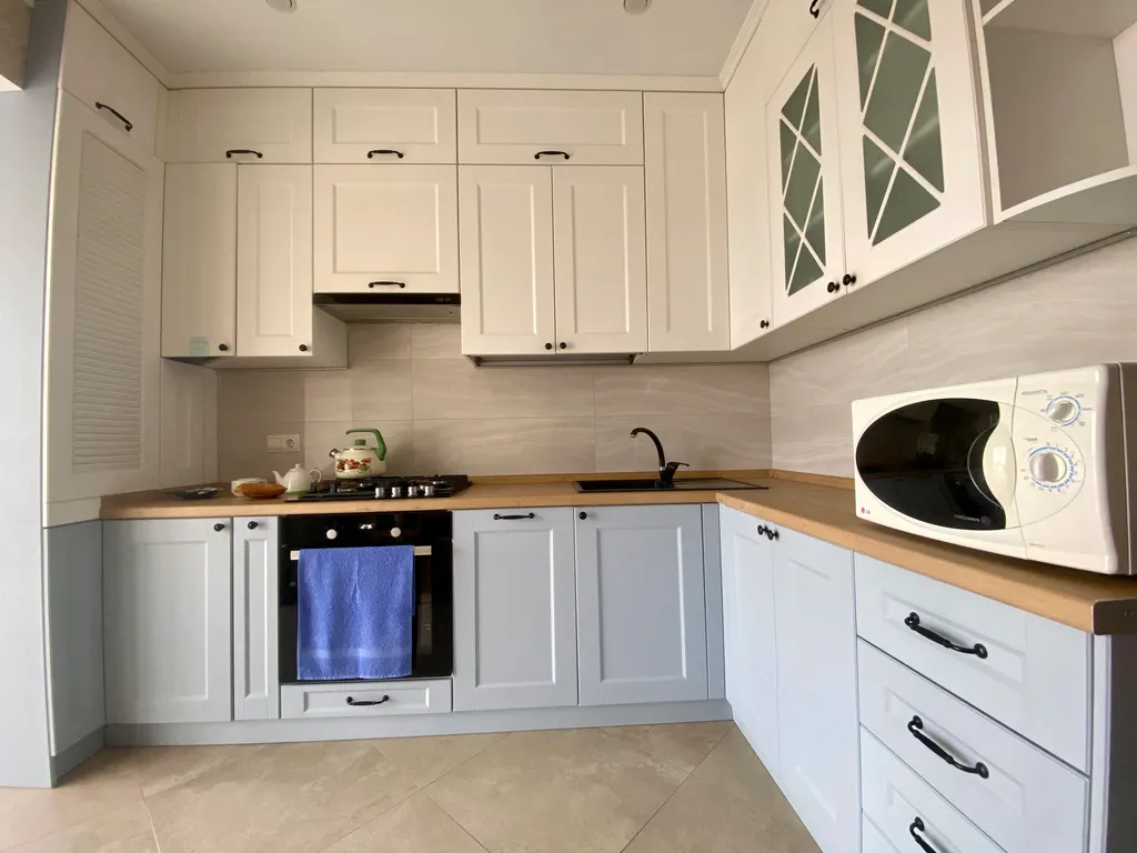 Квартира двухкомнатная на улице Орджоникидзе, 55 м², Ессентуки — фото 14