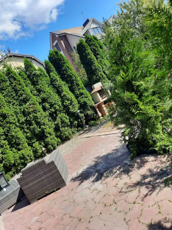 Квартира трёхкомнатная в Ленинградском, 160 м², Калининград — фото 19