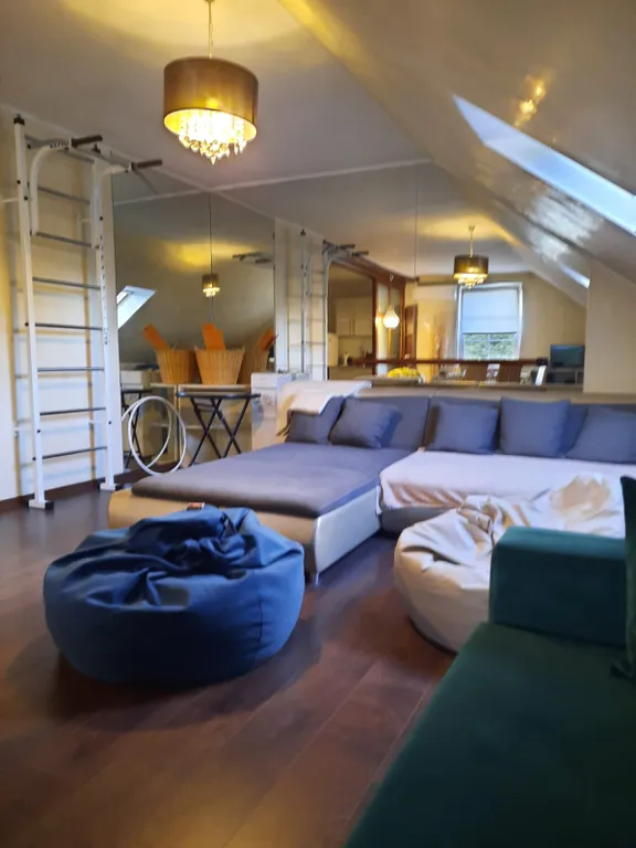 Квартира трёхкомнатная в Ленинградском, 160 м², Калининград — фото 25