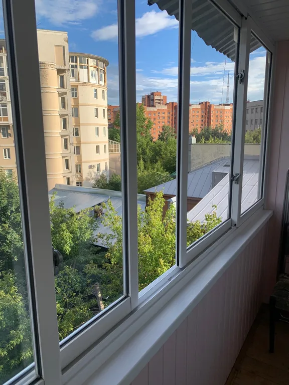 Квартира двухкомнатная у Горьковской, в Печёрах, 42 м², Нижний Новгород — вид из окна, фото 2