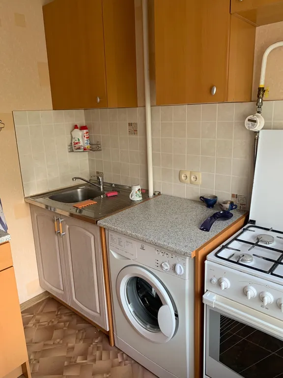 Квартира двухкомнатная у Горьковской, в Печёрах, 42 м², Нижний Новгород — кухня, фото 2