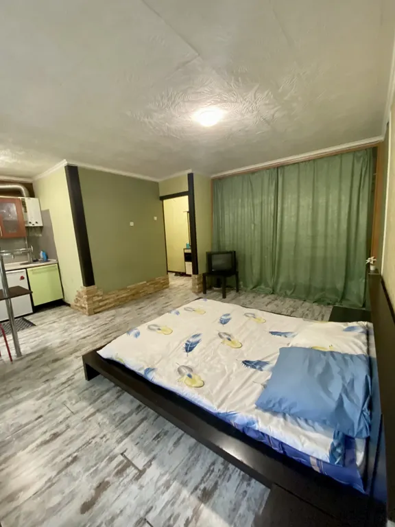 Студия однокомнатная у Волжской, в Люблино, 30 м², Москва — спальня, фото 3