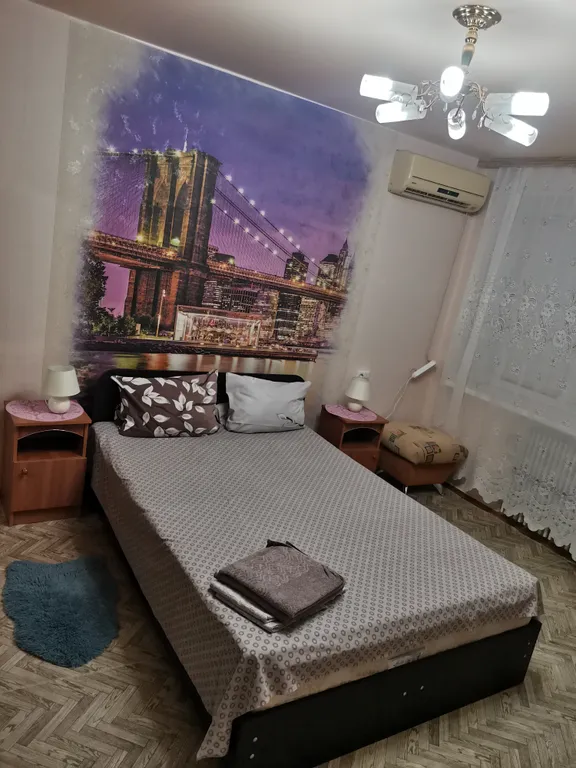 Квартира двухкомнатная в Дзержинском, 49 м², Волгоград — спальня, фото 4