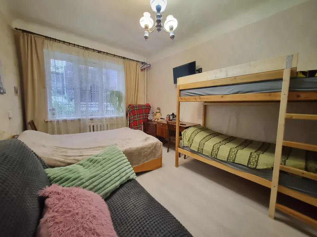 Квартира двухкомнатная на улице Пушкинской, 65 м², Ростов-на-Дону — спальня
