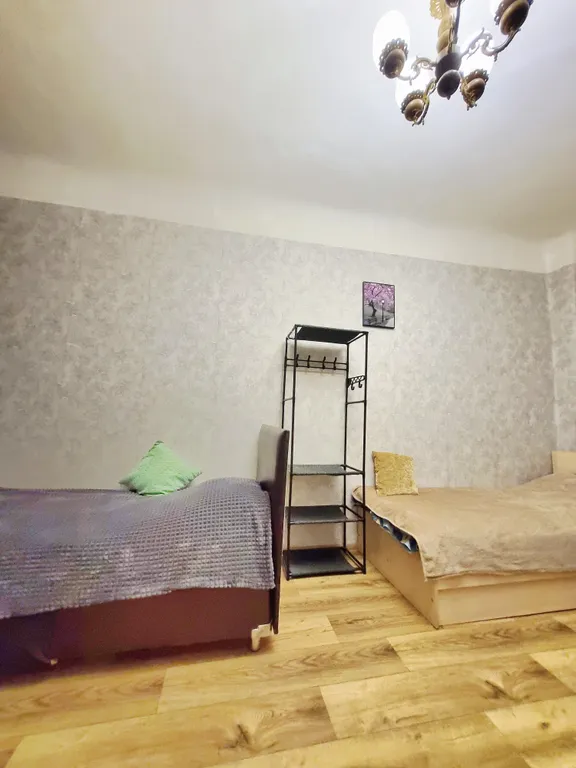 Квартира двухкомнатная на улице Пушкинской, 65 м², Ростов-на-Дону — спальня, фото 5