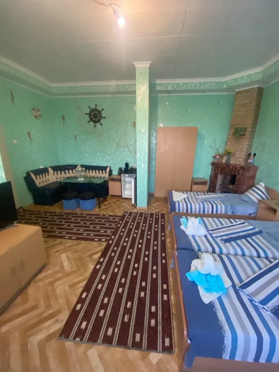 Четырёхместный номер люкс — Островок, фото 3 из 5