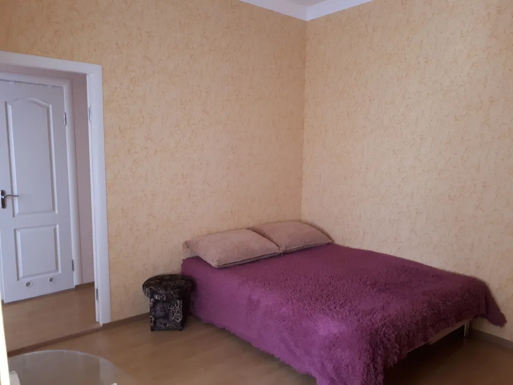 Квартира двухкомнатная на улице Нагорной, 30 м², Ялта — фото 2