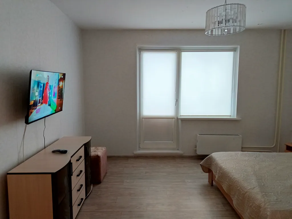 Квартира однокомнатная в Октябрьском, 40 м², Красноярск — фото 6
