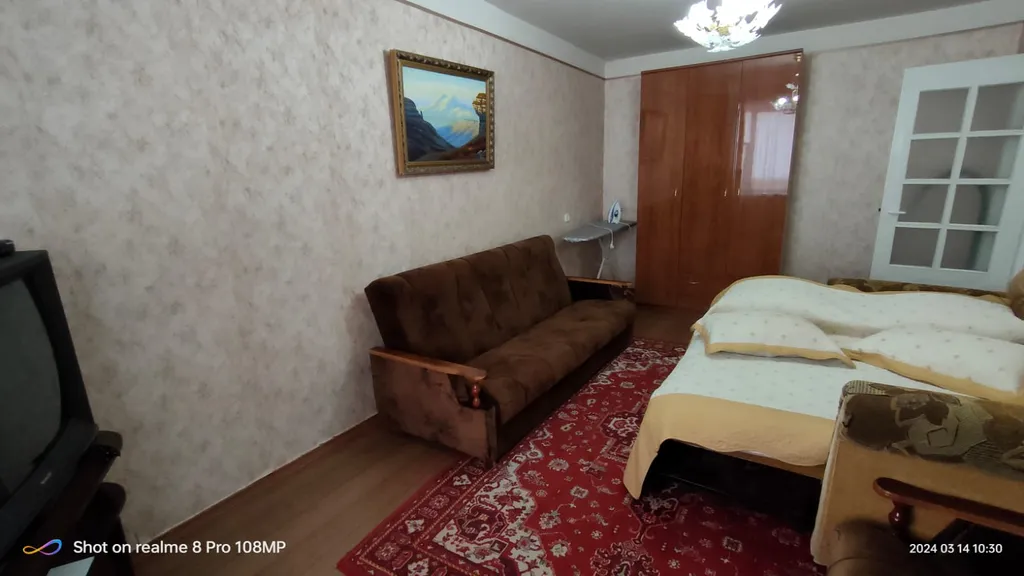 Квартира однокомнатная на улице Куйбышева, 45 м², Кисловодск — фото 2