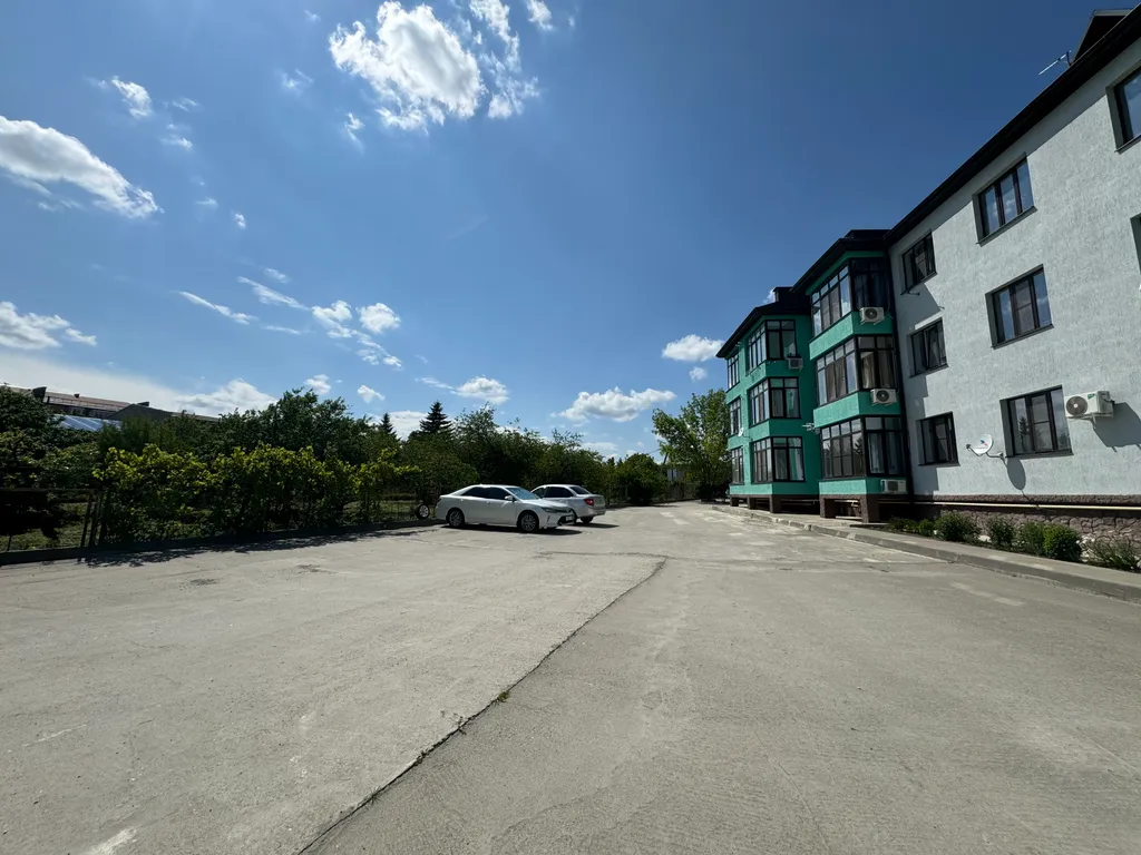Квартира двухкомнатная на улице Фридриха Энгельса, 54 м², Ессентуки — фото 13