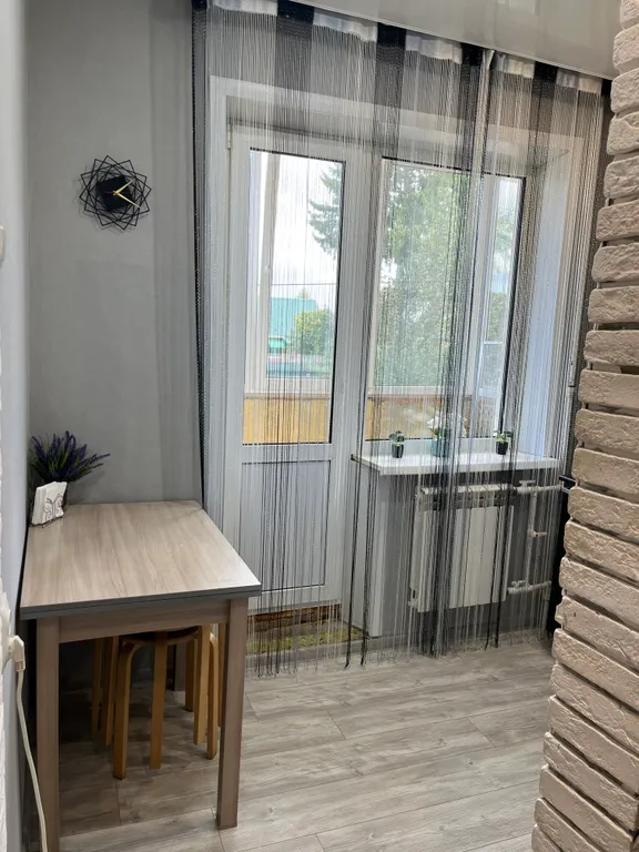 Квартира однокомнатная на улице Маяковского, 28 м², Рославль — кухня