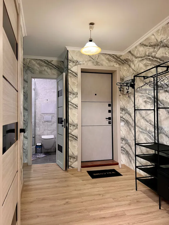 Квартира трёхкомнатная на улице Грибоедова, 61 м², Геленджик — фото 32