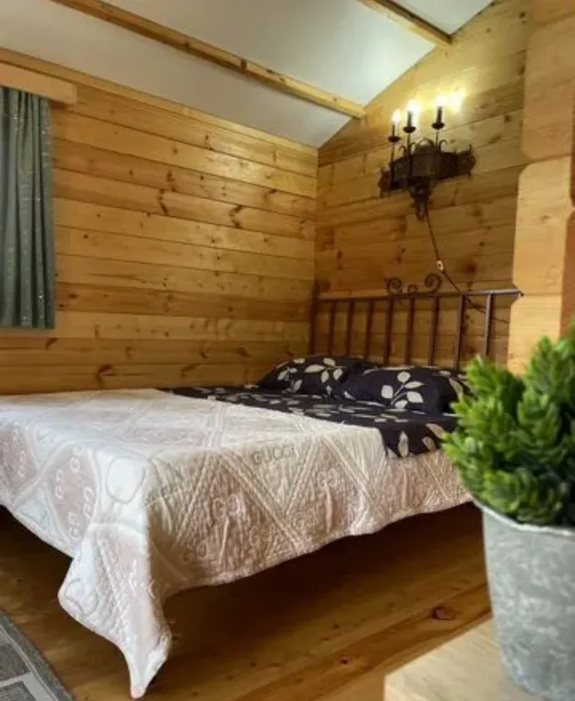 Дом 4-местный на улице Советской, 28 м², Сукко — фото 2