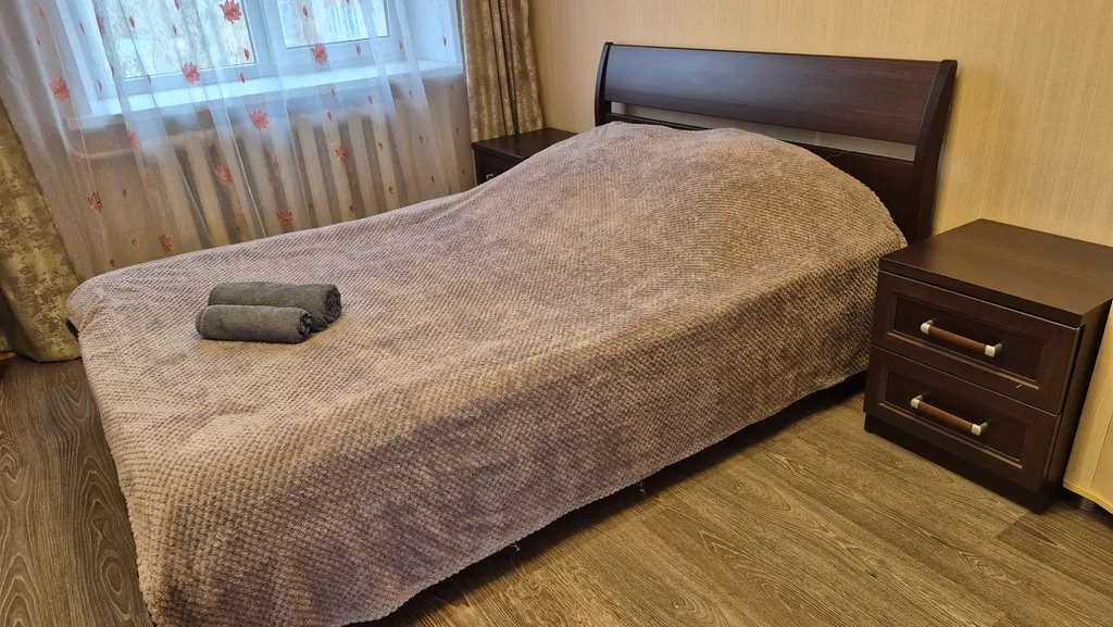 Квартира двухкомнатная на набережной Советской, 58 м², Старая Русса — фото 11